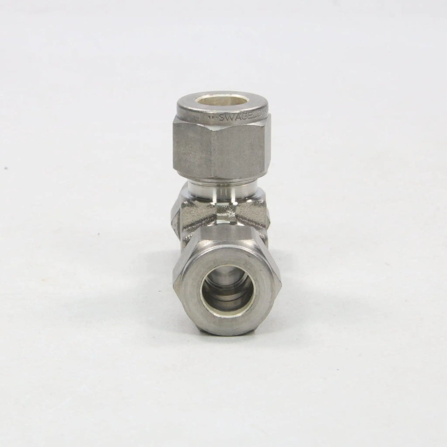 Swagelok SS 10M0 3 Union Tee Tube Fitting