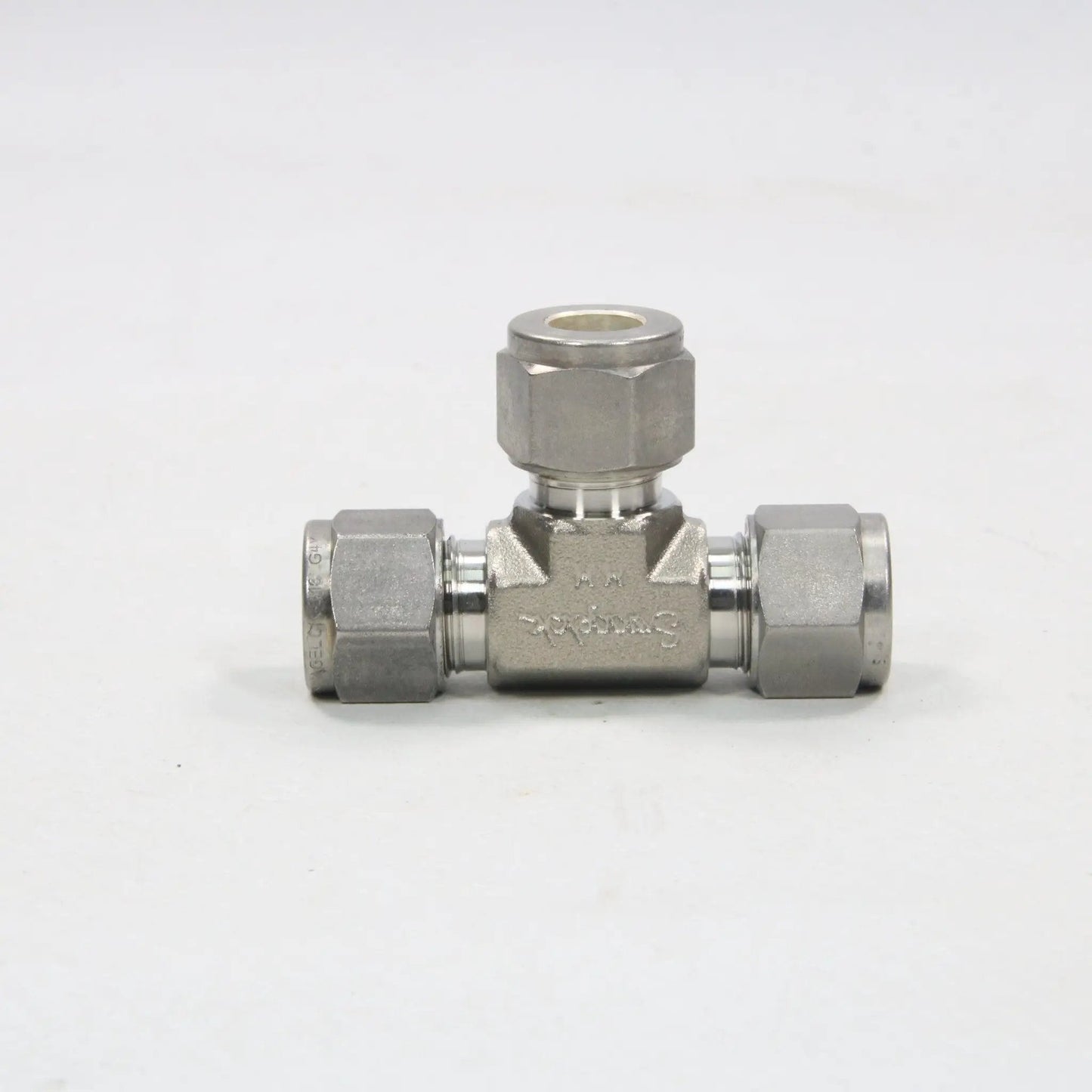 Swagelok SS 10M0 3 Union Tee Tube Fitting