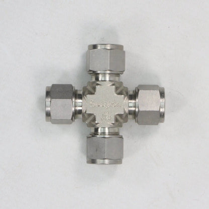 Swagelok SS 12M0 4 Union Cross Tube Fitting (2x)