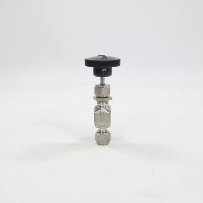 Swagelok SS-1RS6MM-A Integral Bonnet Needle Valve