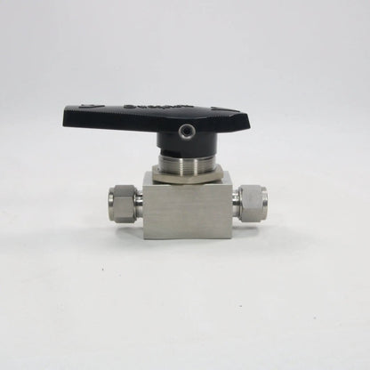 Swagelok SS 45S12MM Ball Valve