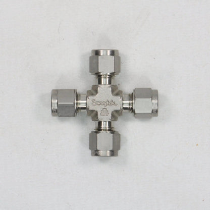 Swagelok SS 6M0 4 Union Cross Tube Fitting (6x)