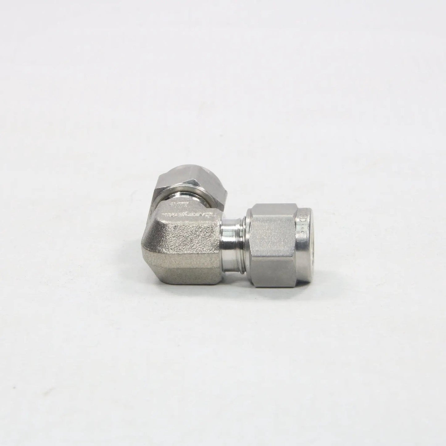 Swagelok SS 8M0 9 Union Elbow (8x)