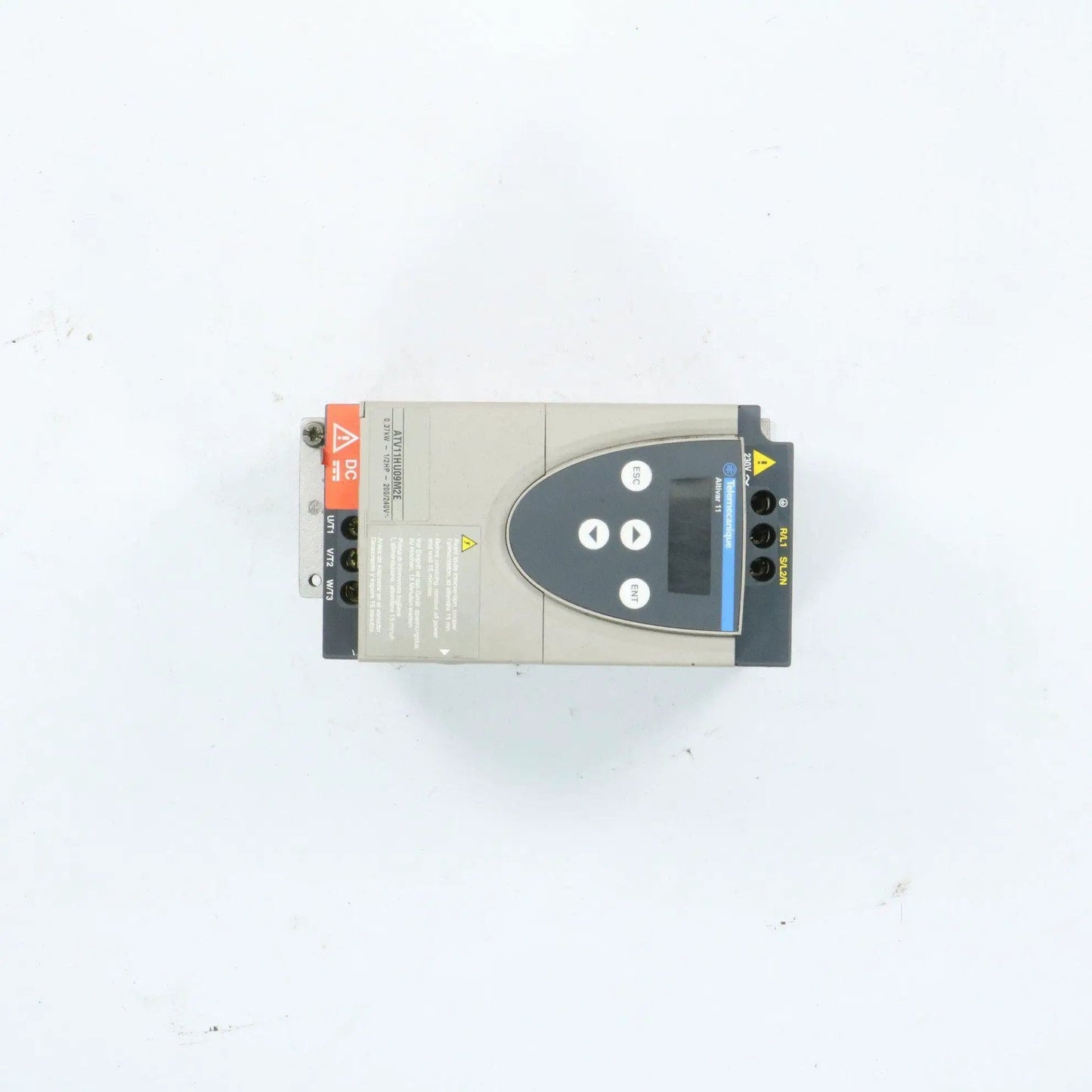 Telemecanique ATV11HU09M2E ADJUSTABLE VARIABLE SPEED DRIVE