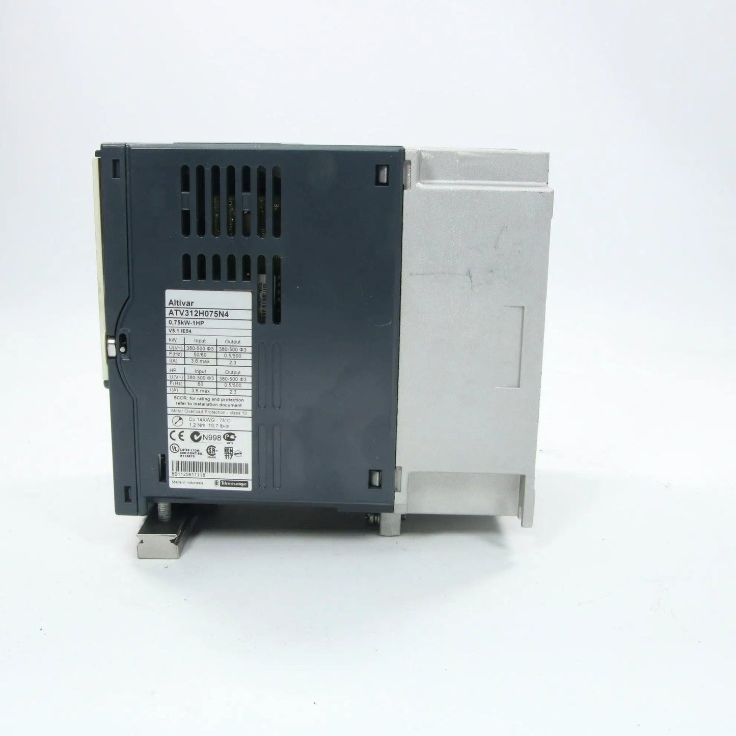 Telemecanique Altivar ATV312H075N4 ADJUSTABLE VARIABLE SPEED DRIVE