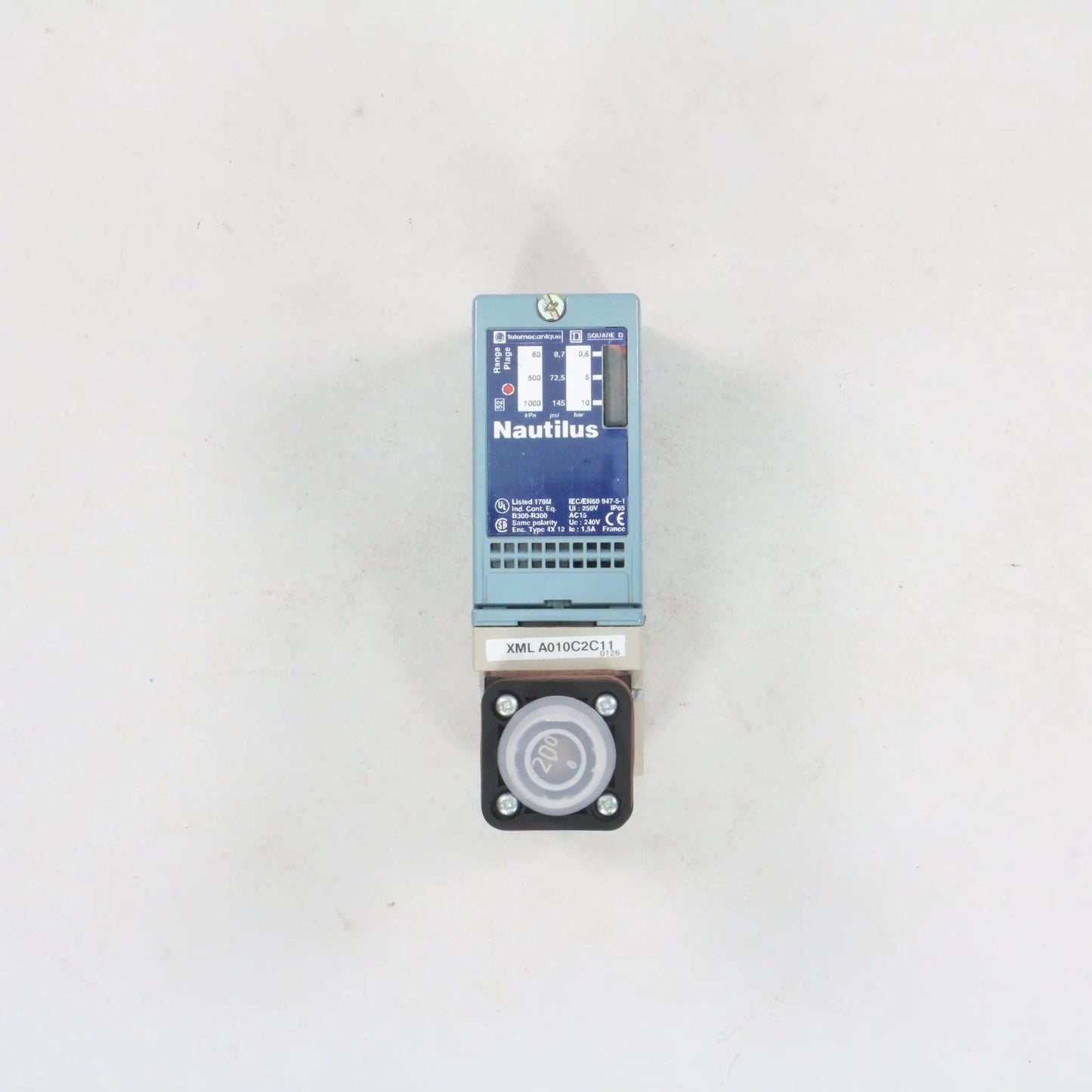 Telemecanique Nautilus XML A010C2C11 Pressure Switch