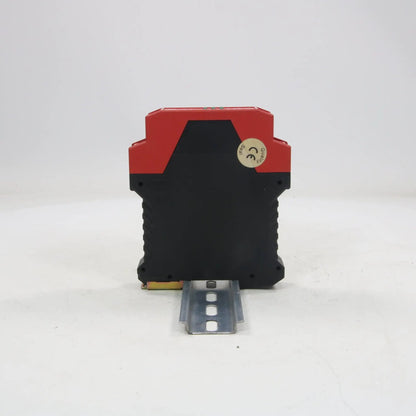 Telemecanique Preventa XPSAF5130P Safety Relay