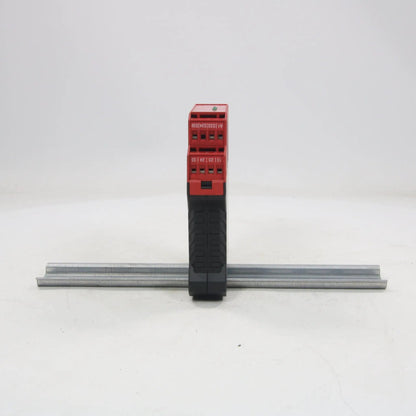 Telemecanique Preventa XPSAF5130P Safety Relay