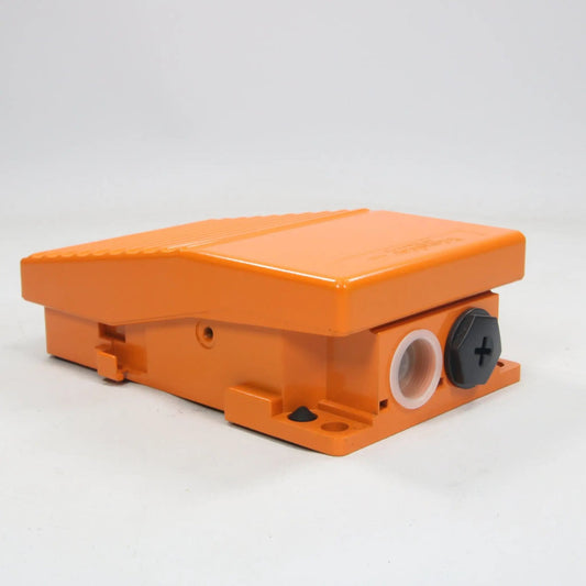 Telemecanique Schneider Electric XPE R211 Operators Pedal