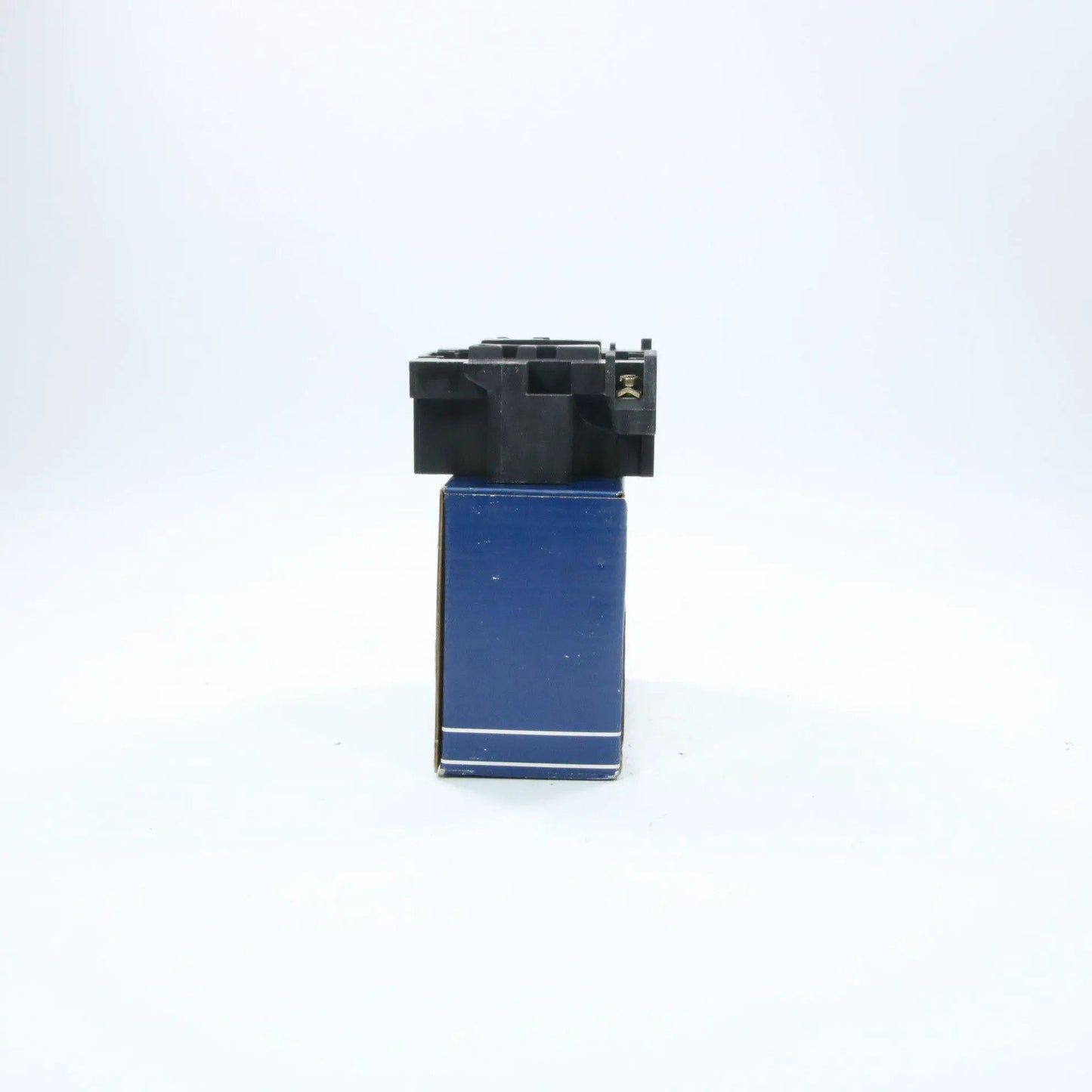 Telemecanique coil LX1D6M7 230V