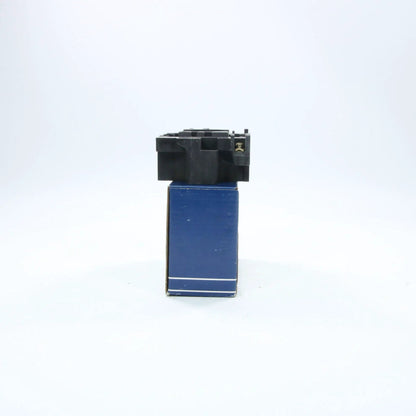 Telemecanique coil LX1D6M7 230V
