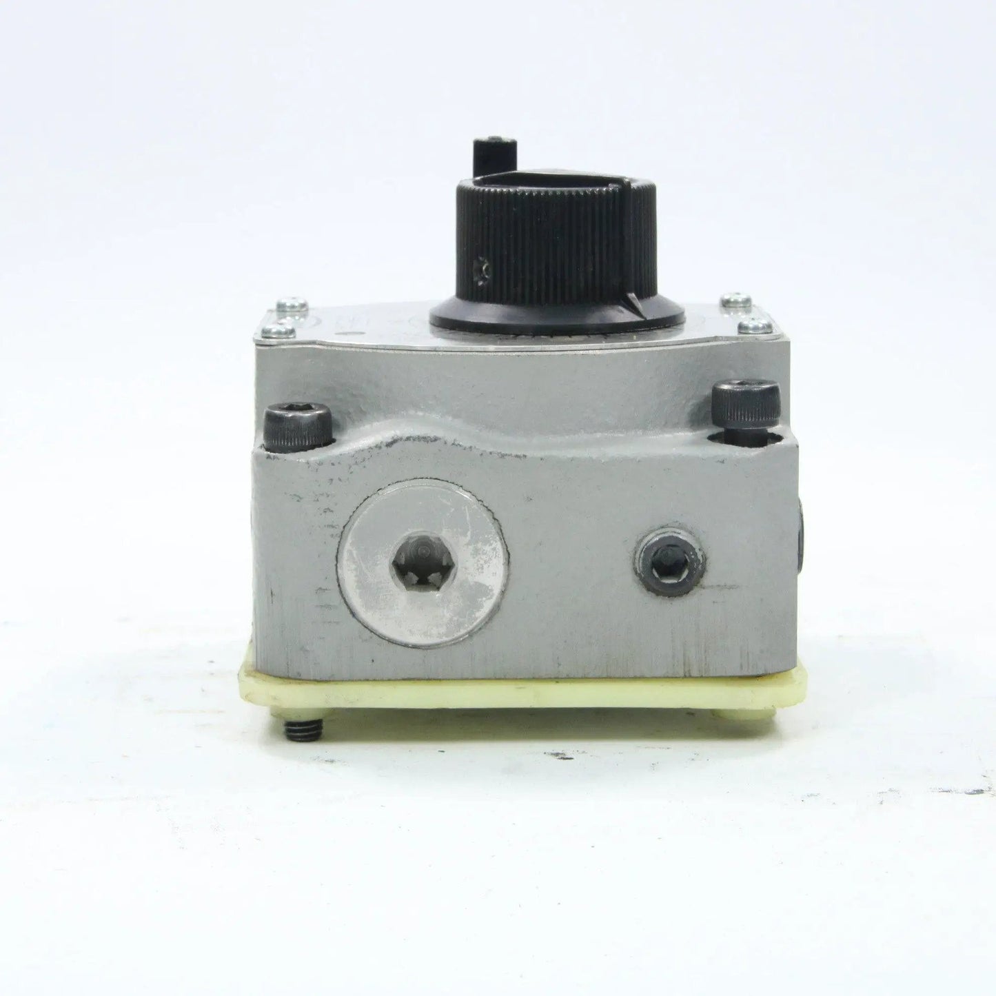 Toyooki Flow control valve HF2-KG1-02